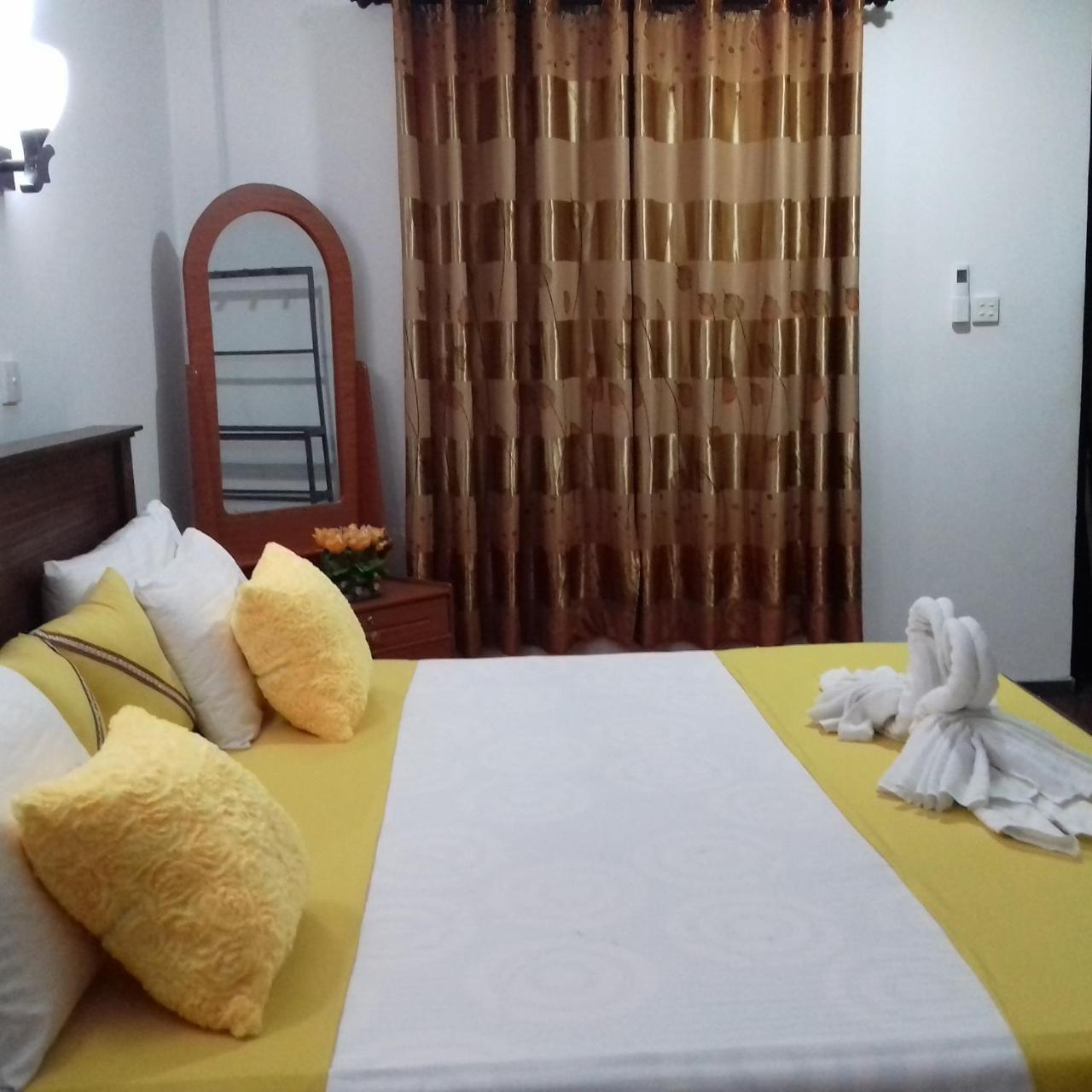 Rainbow Guest House Hikkaduwa Extérieur photo